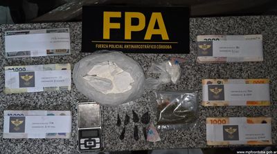 UNQUILLO: FPA DESARTICULÓ TRES PUNTOS DE VENTA Y SECUESTRÓ MÁS DE 1000 DOSIS DE ESTUPEFACIENTES. TRES DETENIDOS - Ministerio Público Fiscal Córdoba